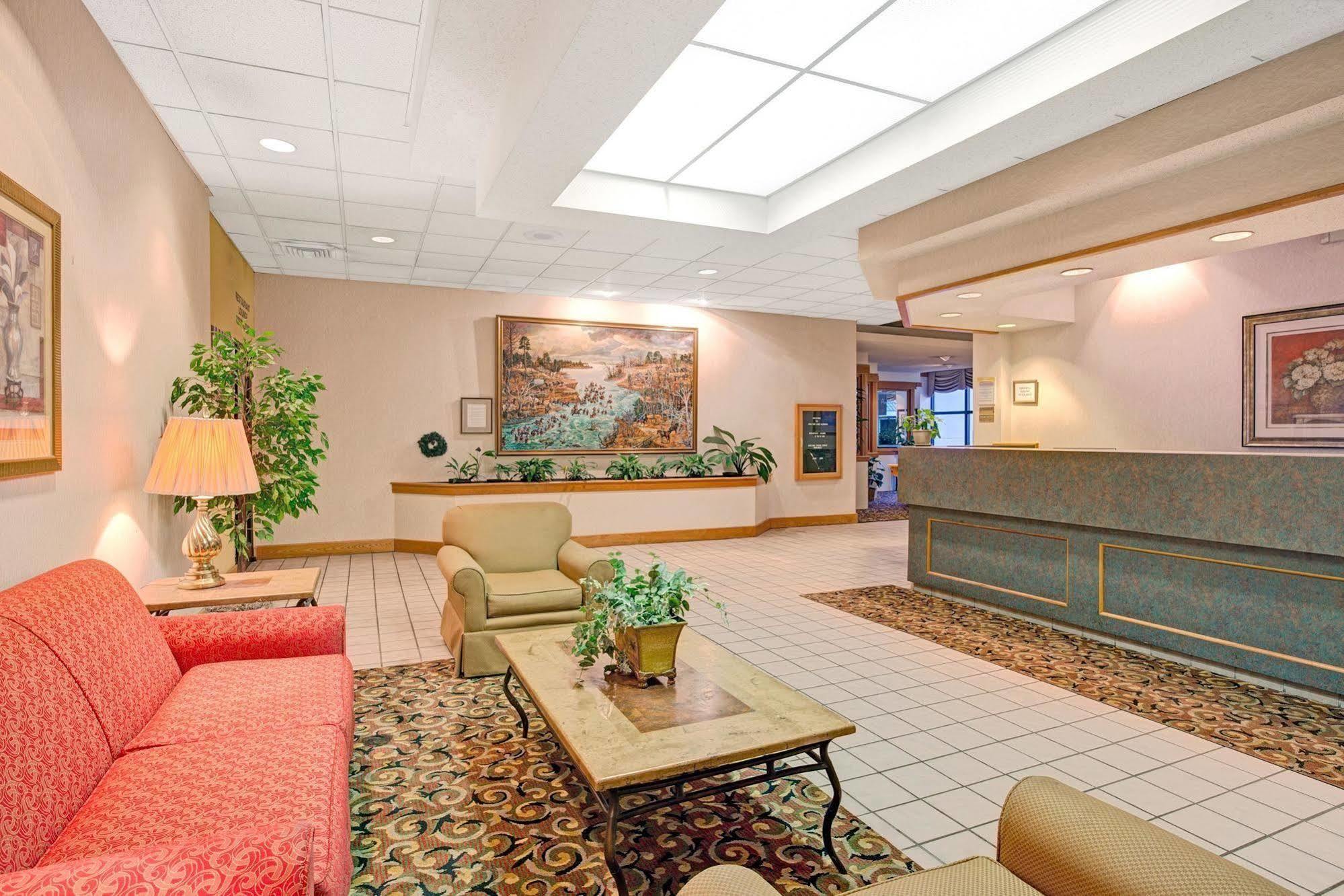 Days Inn Lake Norman Cornelius Exterior foto